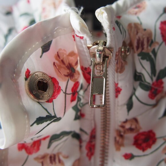 Draper James Floral Quilted Puffer Un-Belted Full Zip Coat Size S -project as is - Picture 11 of 16